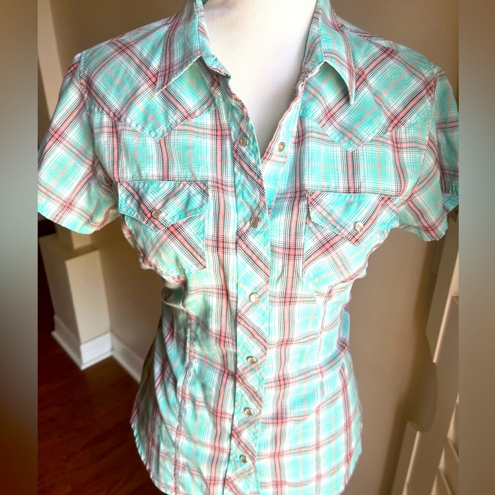 Western pearl snap short sleeve shirt